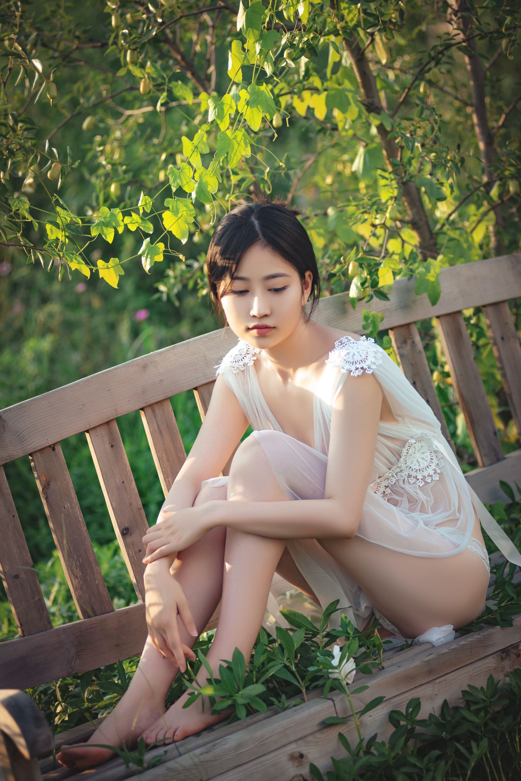 年年 - 神明之女【40P】