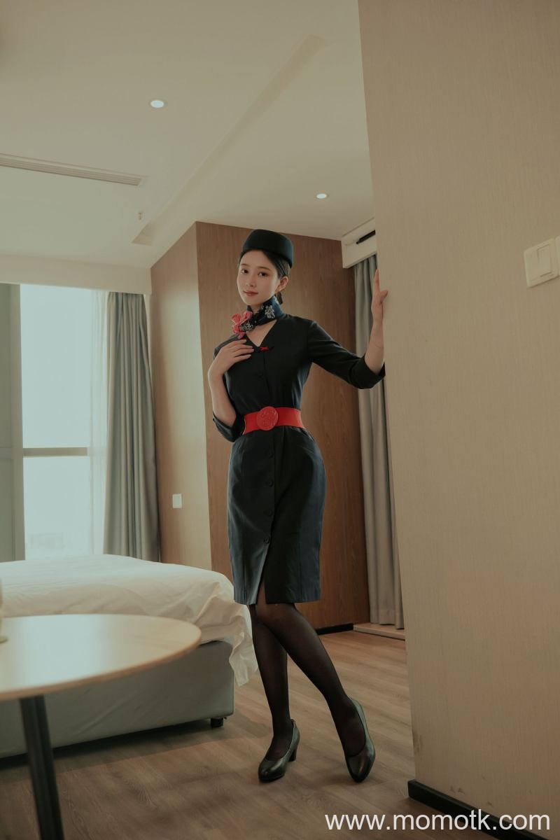 【国模】年年《空姐》