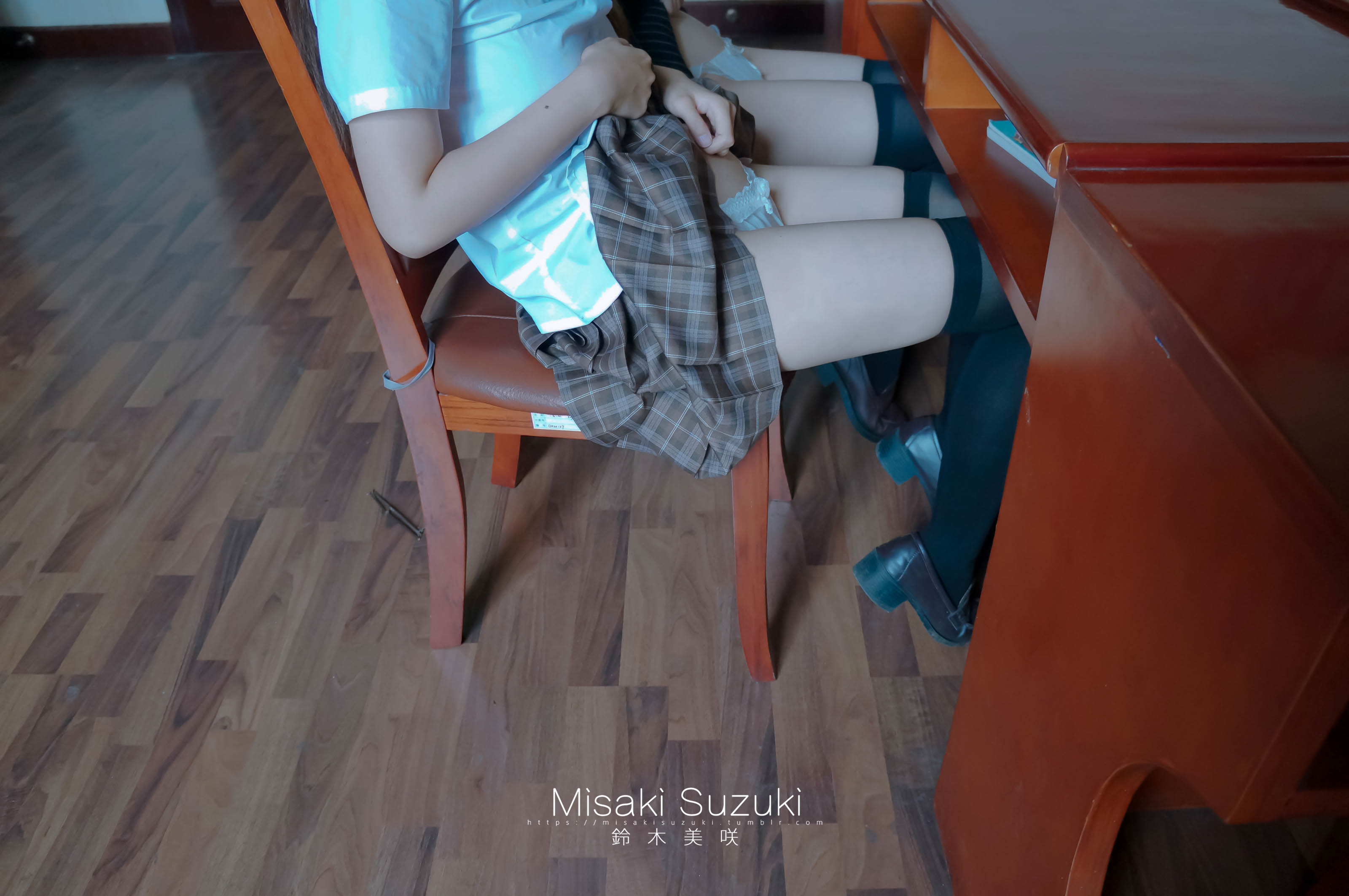 【网路收集系列】福利姬-铃木美咲福利 《 百合盛开之时2 》VIP 福利帖【27P】